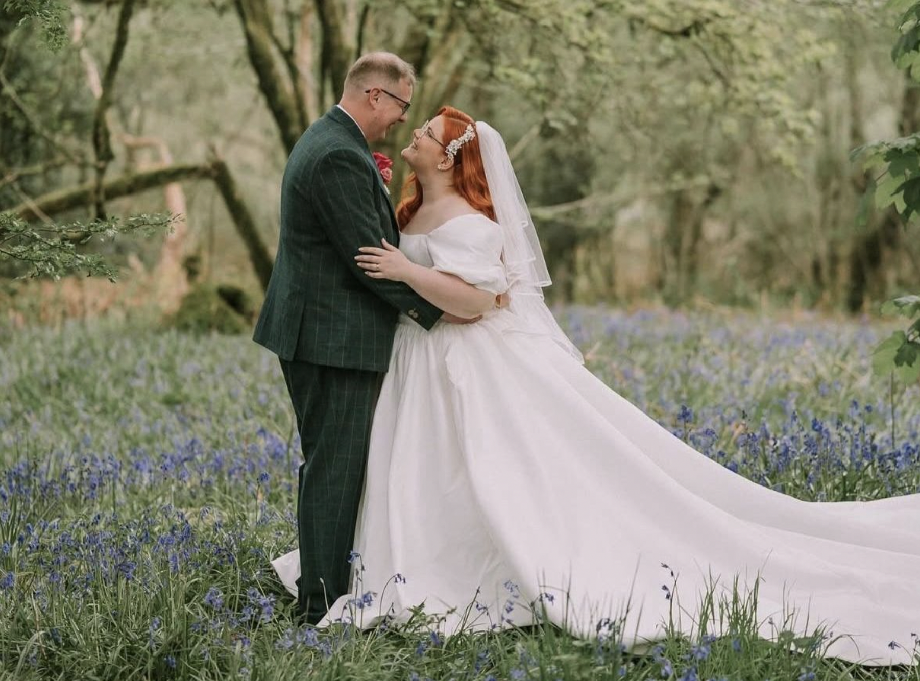 Introducing Lots of New Wives Image